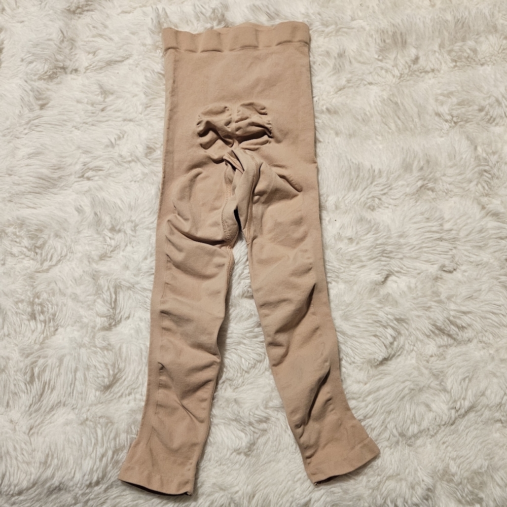 SKIMS Seamless Sculpt Maternity High Waist Legging S/M Ochre NEW - Picture 6 of 6